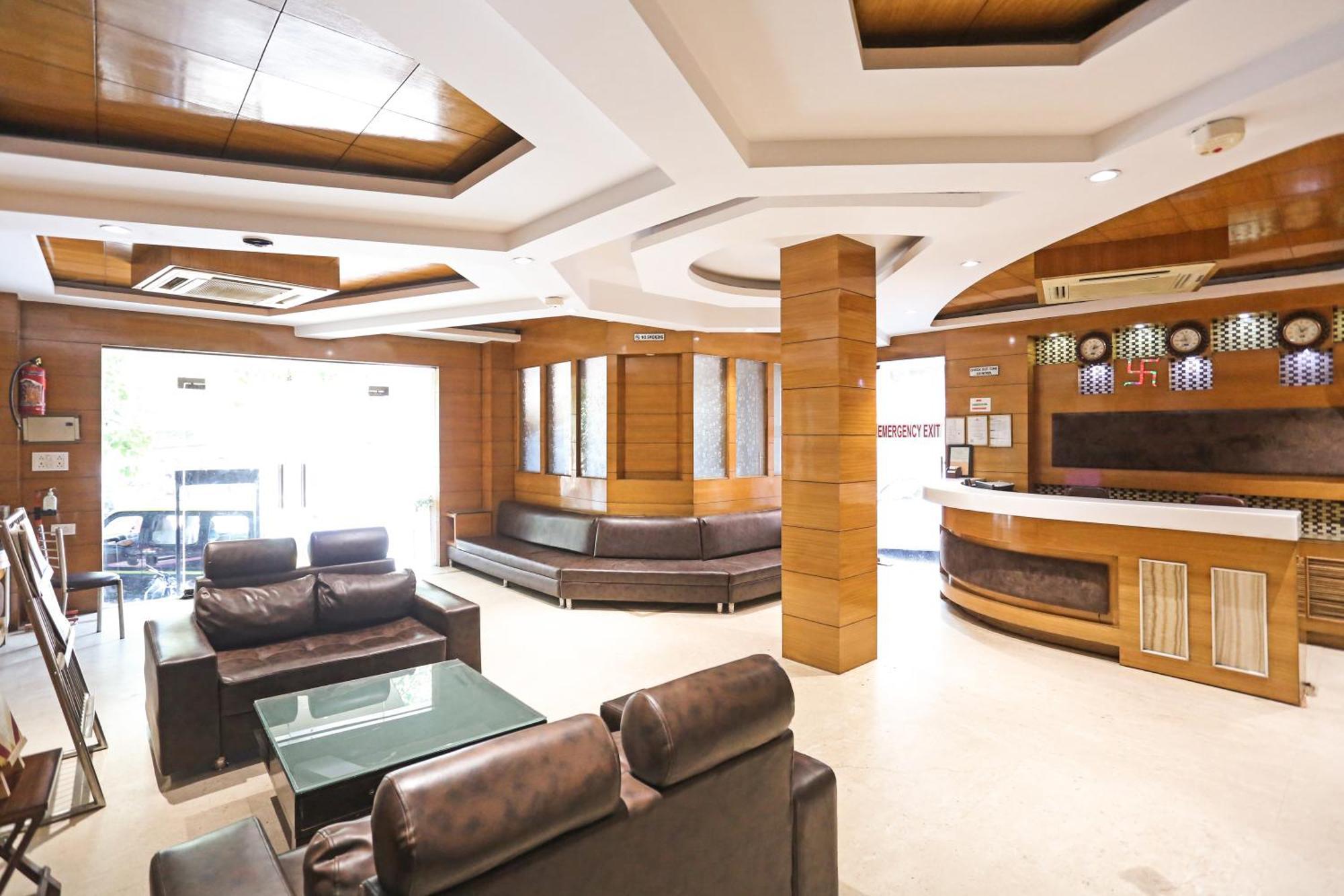 Hotel Silky Palace Near Igi Airportt Yeni Delhi Dış mekan fotoğraf